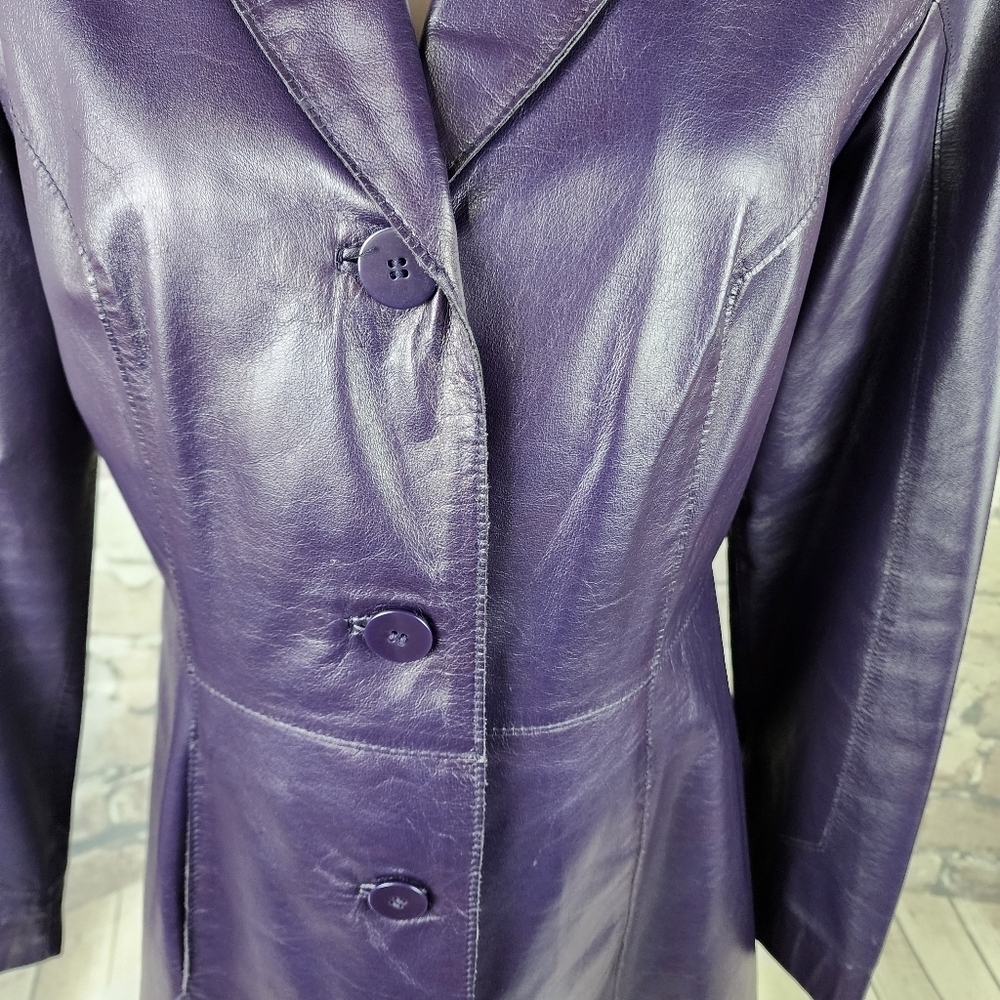 Vintage Danier Leather Button Front Trench Coat Dark Purple Size 6 Whimsigoth - Picture 6 of 16